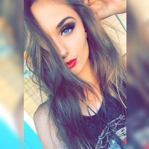 Meet your Posher, Faith